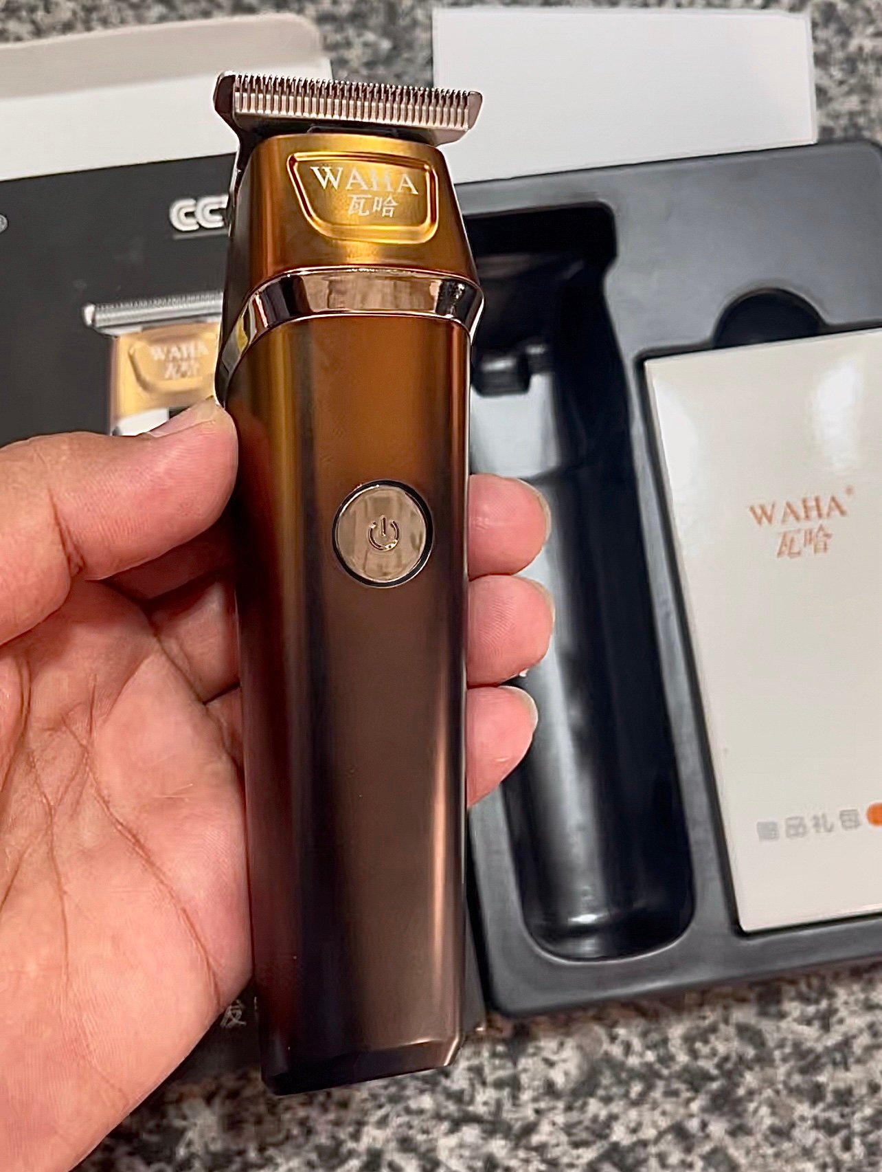 Waha 919 Hair Trimmer | Rechargeable Hair Clipper with Type-C & Metal Body - Image 2