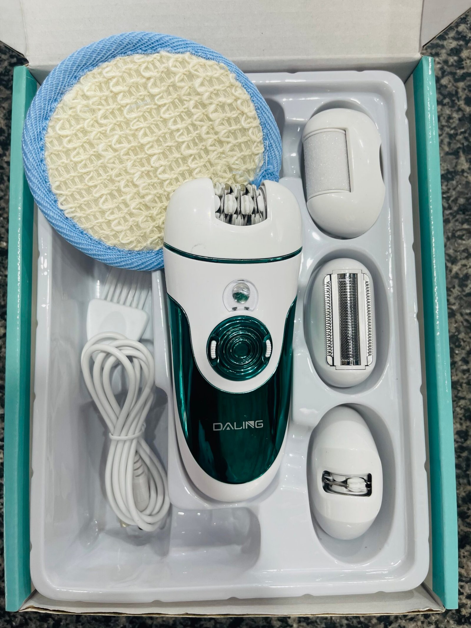 Daling DL 6018 4 in 1 Epilator | Ladies Hair Remover & Shaver - Image 3